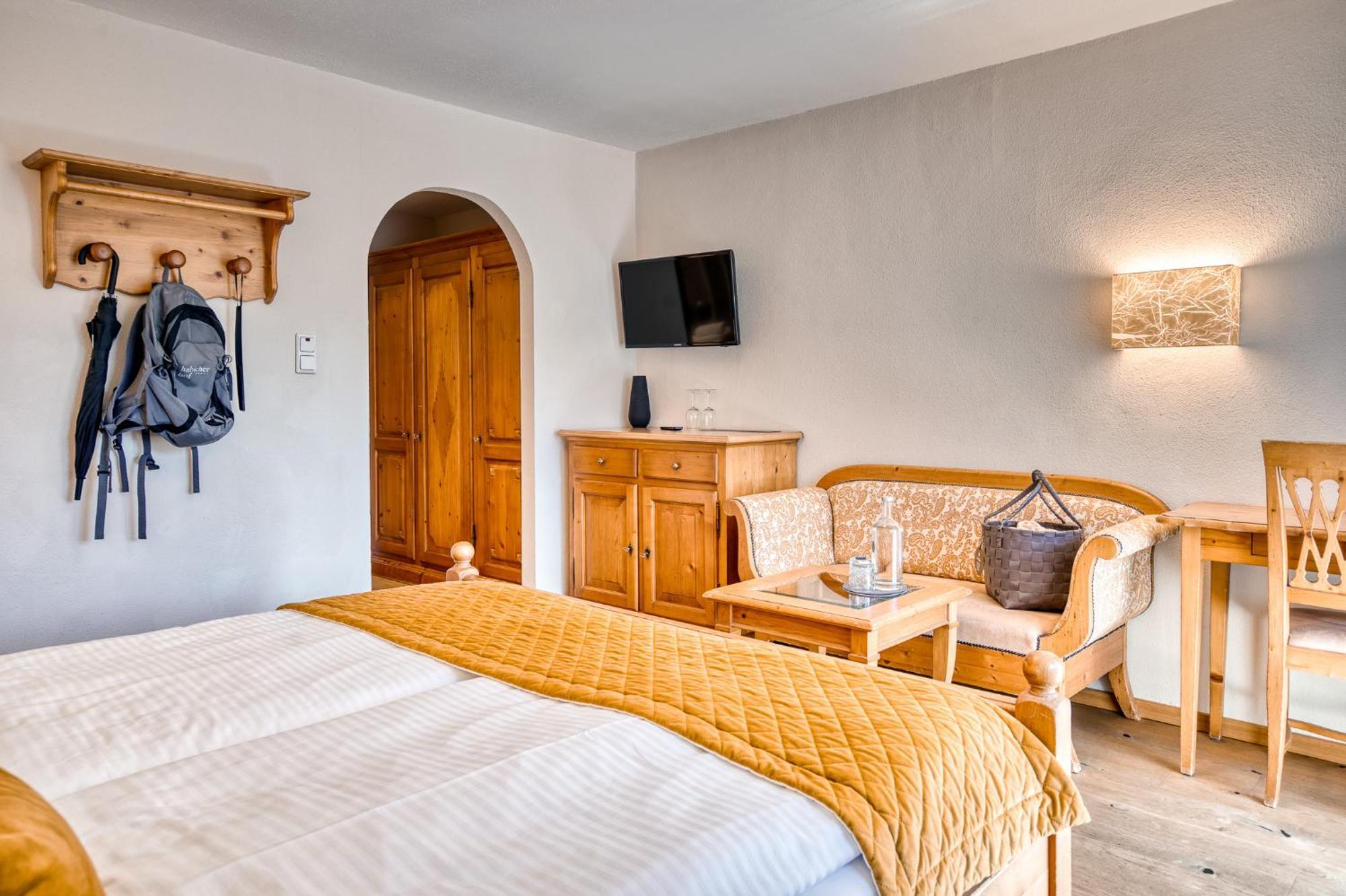 Hotel Habicher Hof 4 Oetz Kamer foto